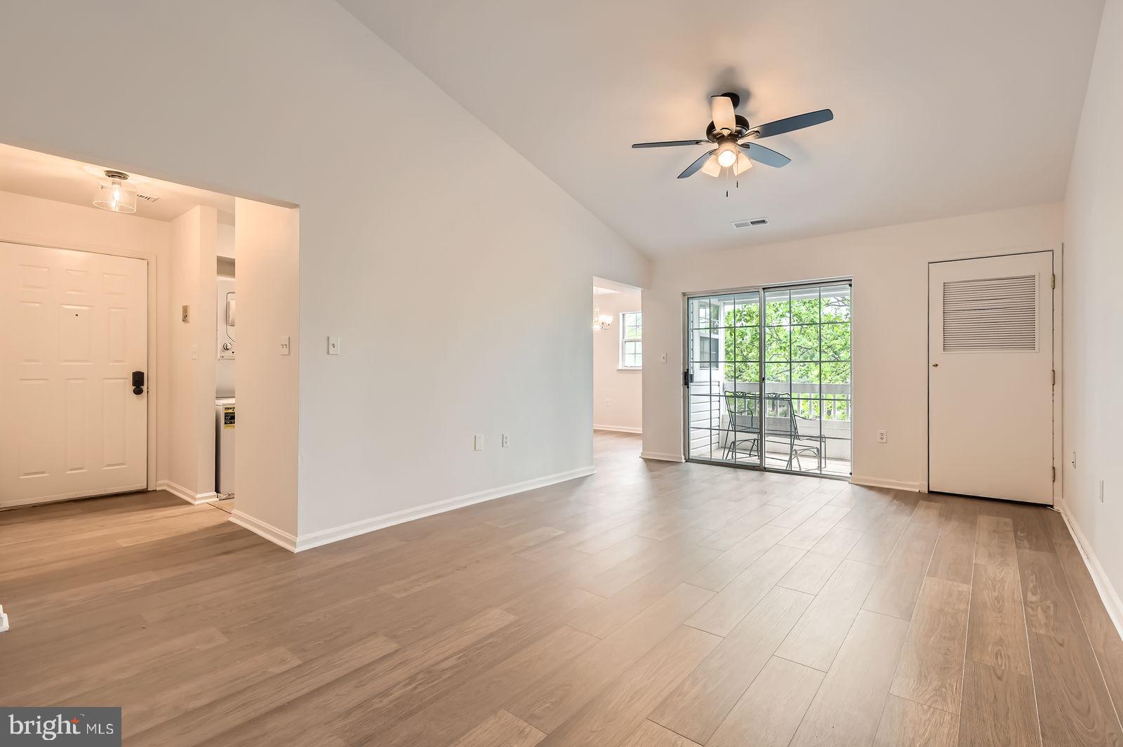 8385 Montgomery Run Road, Unit G Ellicott City, MD 21043 - Photo 3 of 30 Gallery Image 3