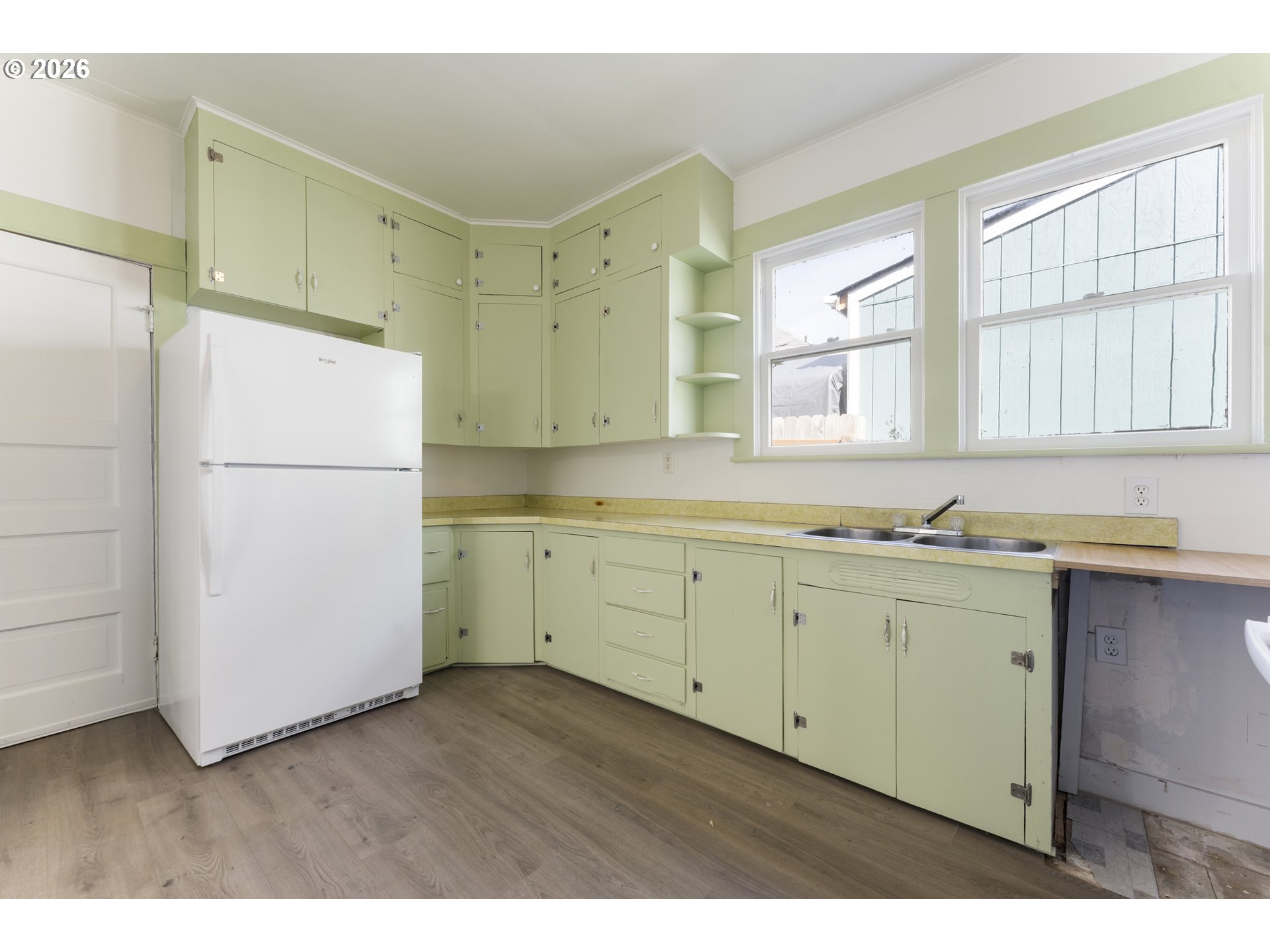 625 South 9th Street Coos Bay, OR 97420 - Photo 10 of 24