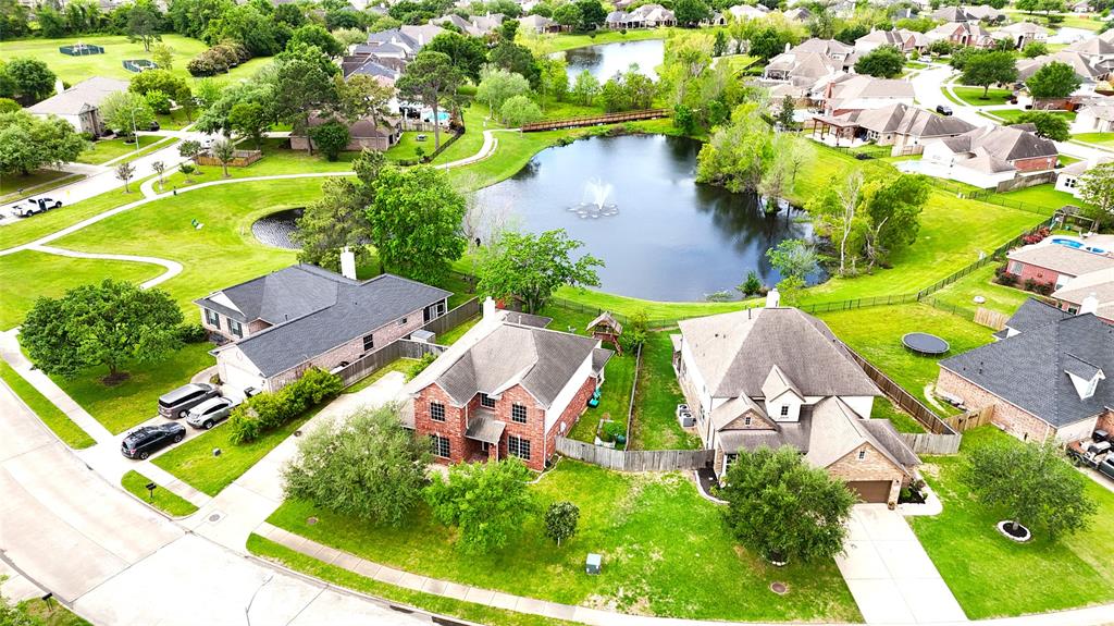 6009 North Fawnlake Dr