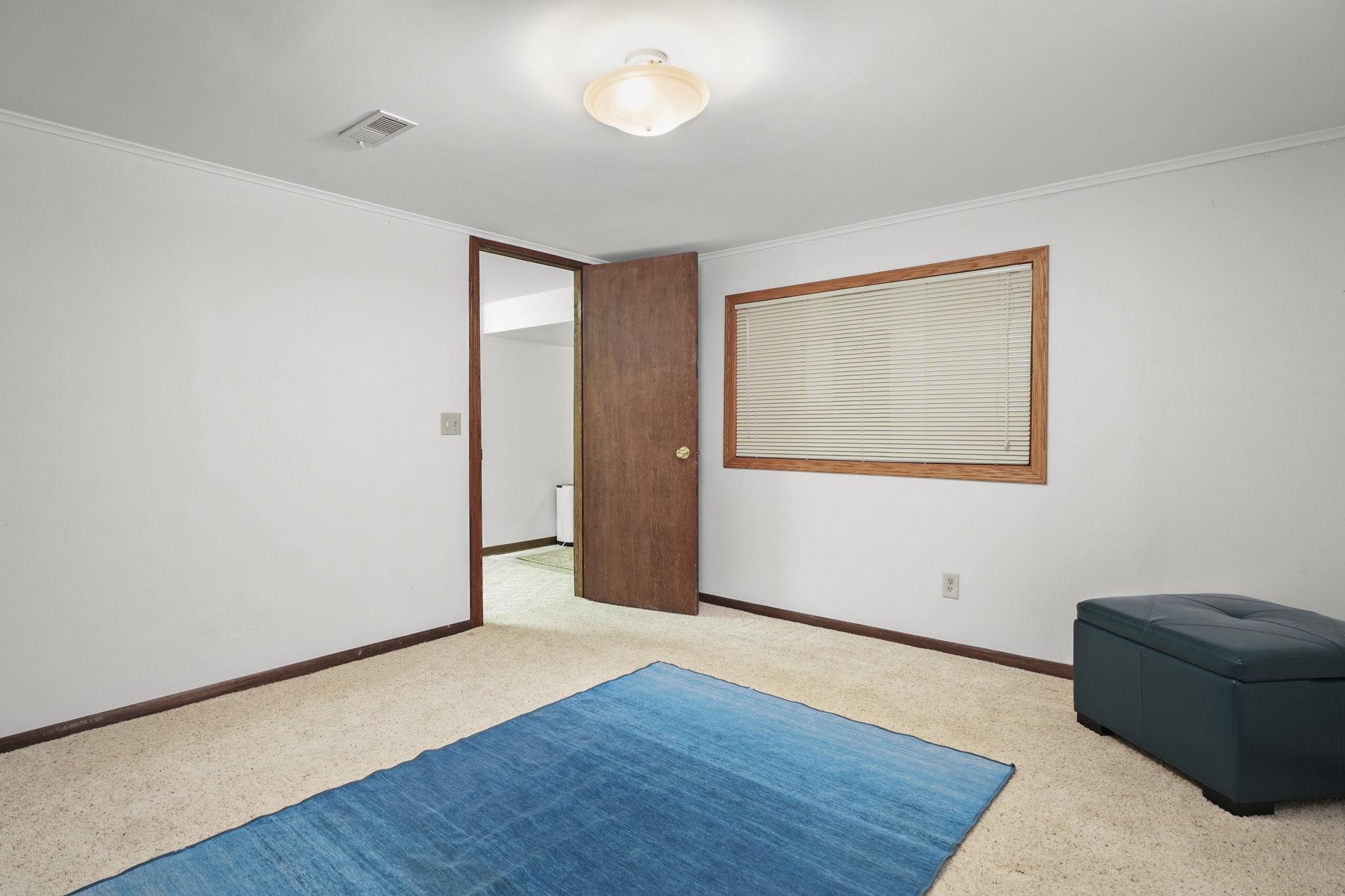 4225 Brown Madison, WI 53704 - Photo 27 of 33