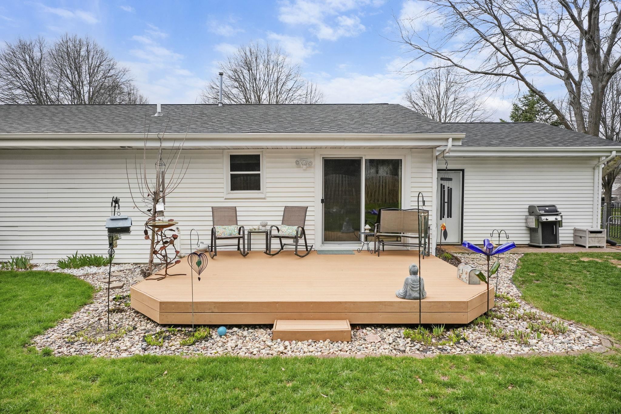 4225 Brown Madison, WI 53704 - Photo 32 of 33