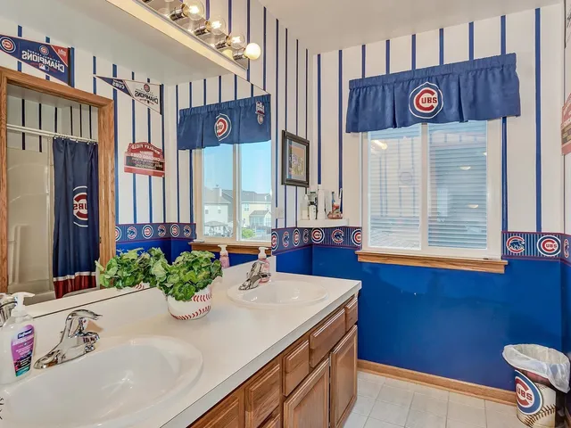 $475,000 | 1612 Whisper Glen Drive, Plainfield, IL 60586