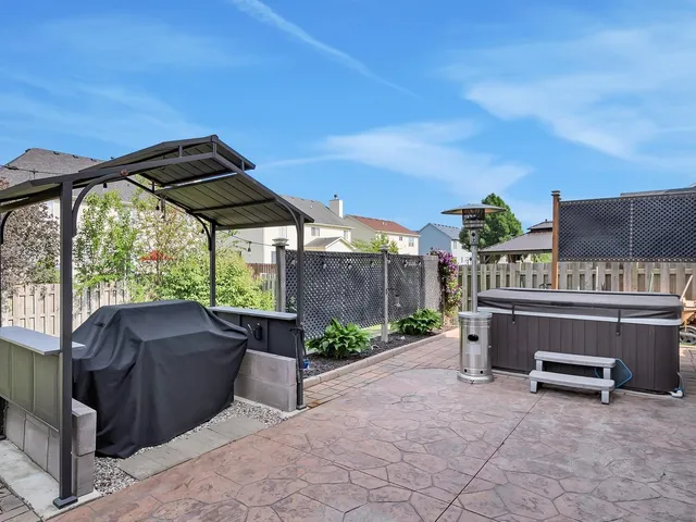 $475,000 | 1612 Whisper Glen Drive, Plainfield, IL 60586