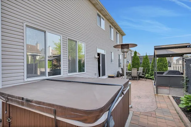 $475,000 | 1612 Whisper Glen Drive, Plainfield, IL 60586