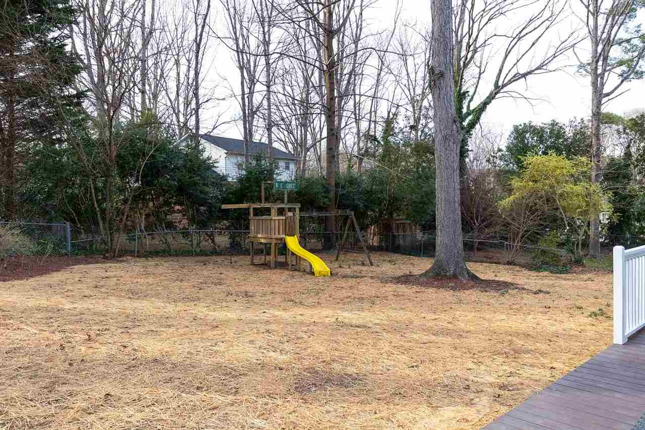 5501 Knollwood Road Raleigh, NC 27609 - Photo 24 of 25 Photo 24