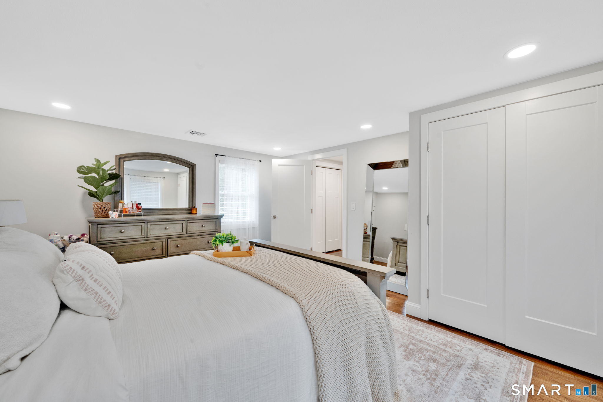 30 Avondale Road West Hartford, CT 06117 - Photo 23 of 40