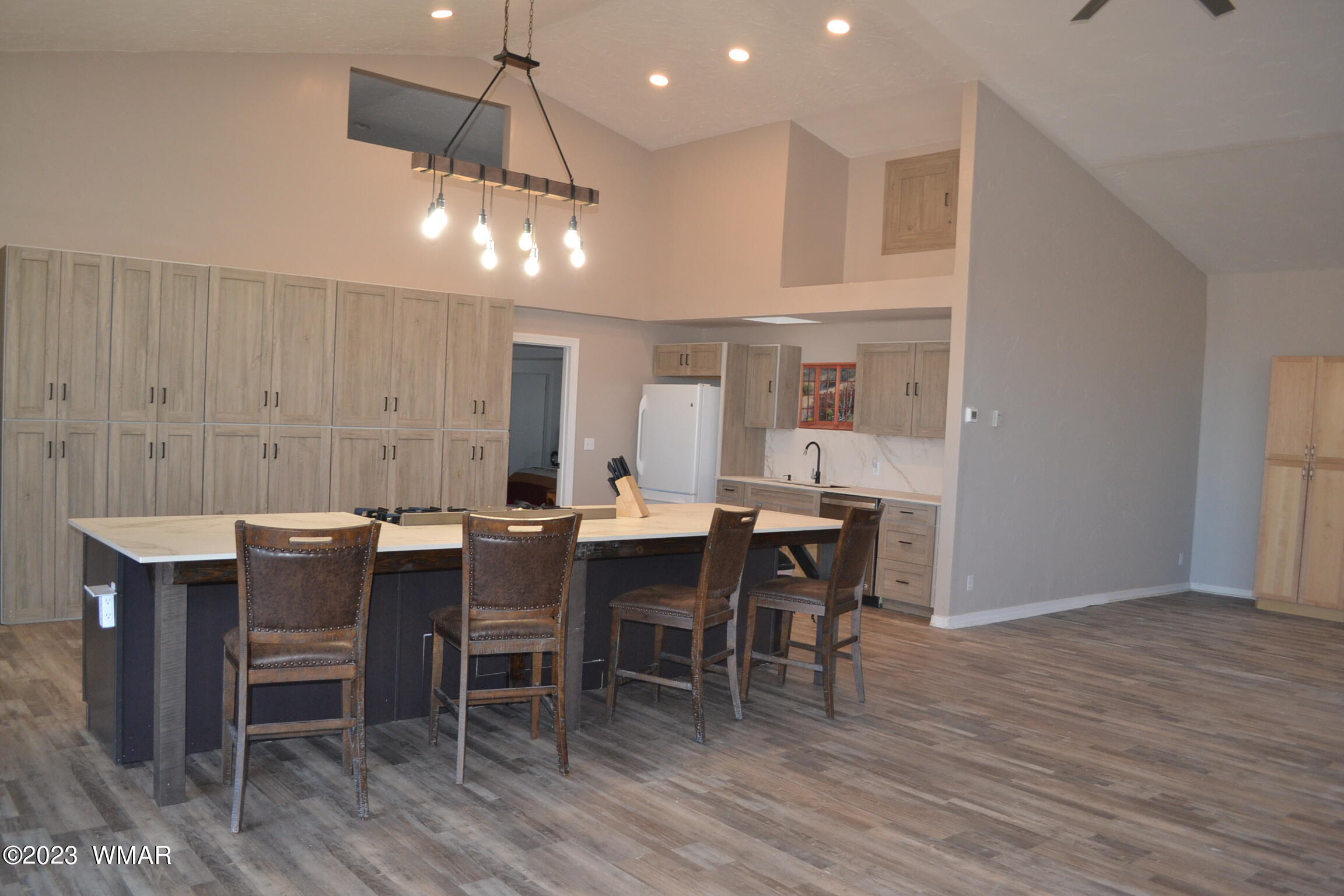 5661 Valley Road Snowflake, AZ 85937 - Photo 10 of 55 a view of a dining room with furniture