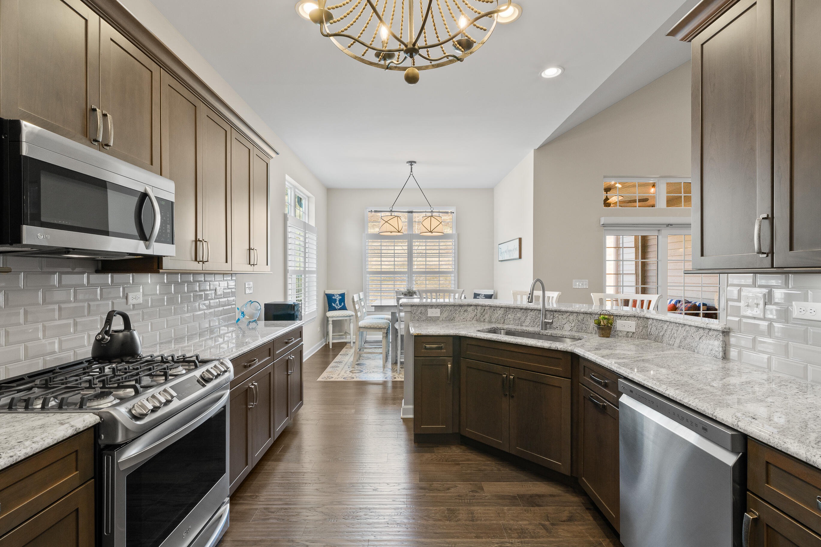 112 Lake Vista Circle Fontana, WI 53125 - Photo 12 of 48 Kitchen with Stainless Appliances