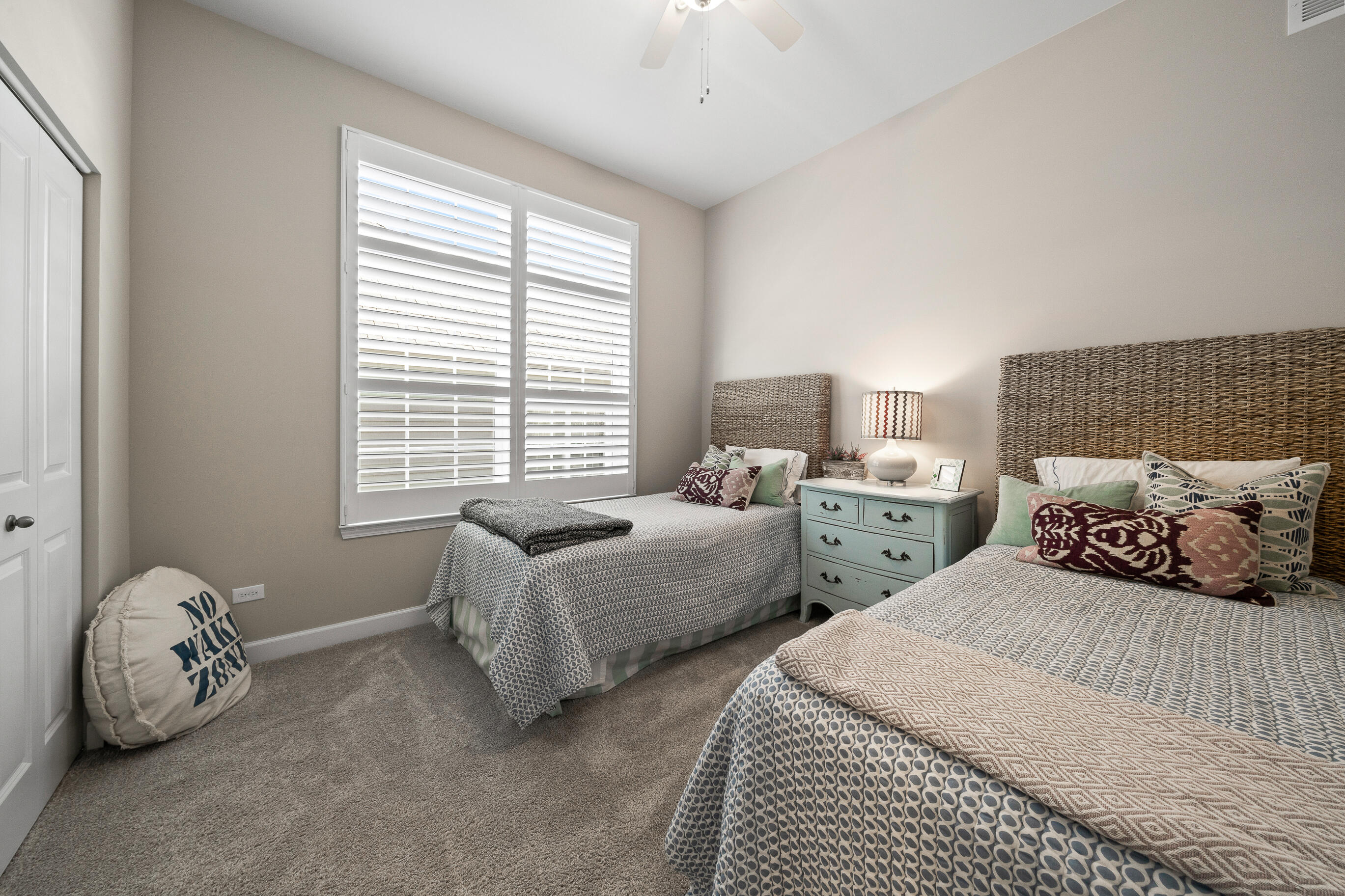 112 Lake Vista Circle Fontana, WI 53125 - Photo 20 of 48 Bedroom #2