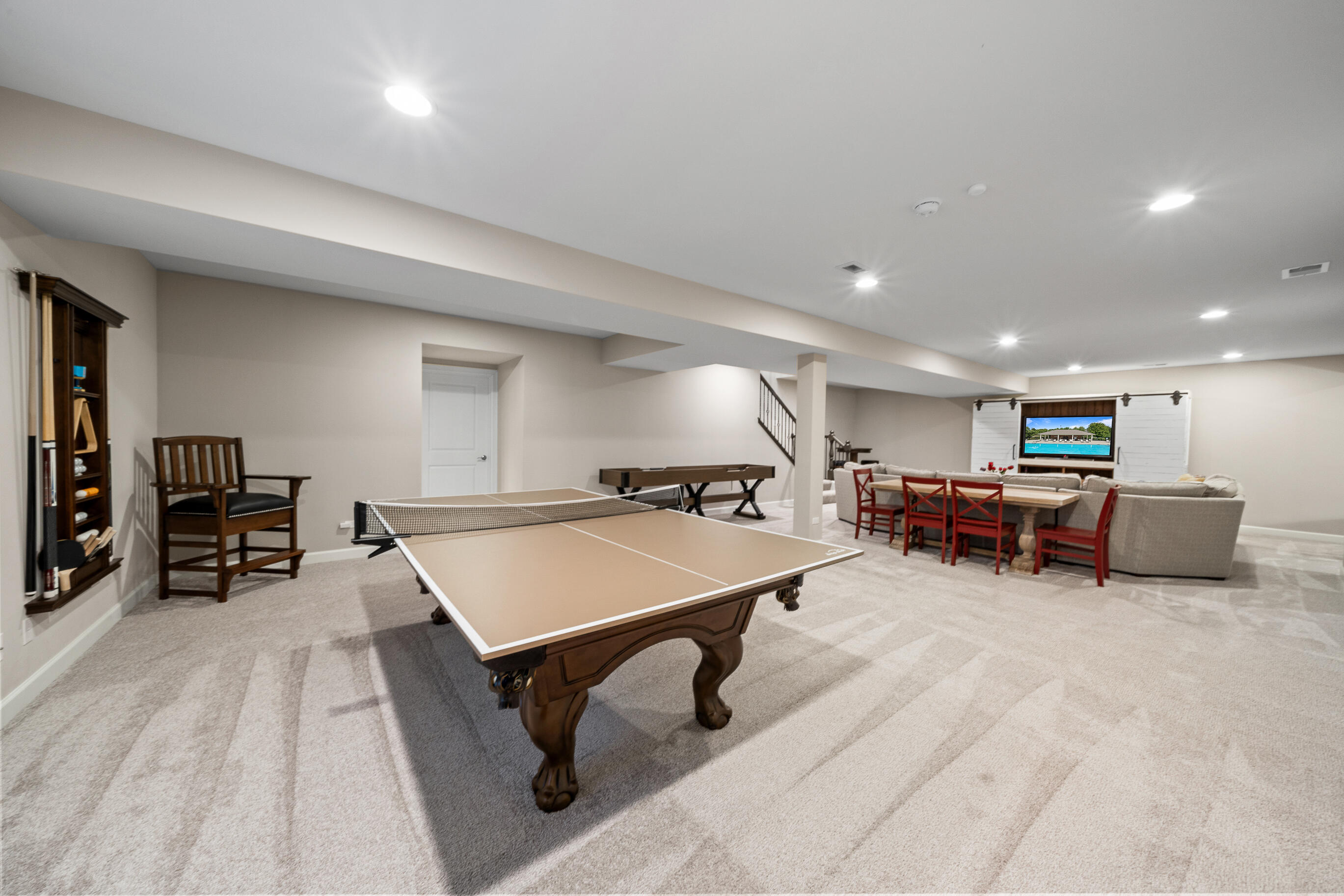 112 Lake Vista Circle Fontana, WI 53125 - Photo 28 of 48 Rec Area in Family Room