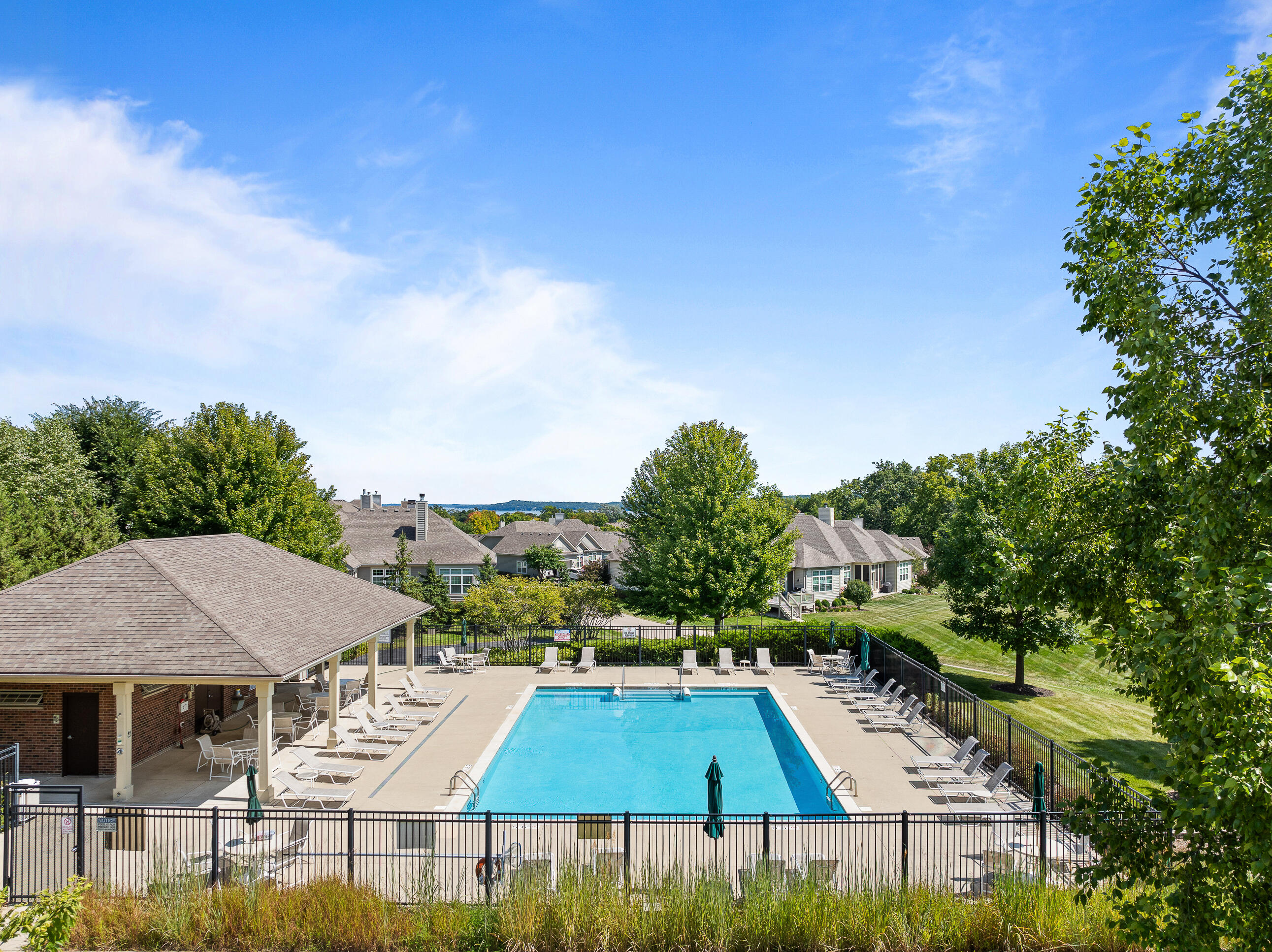 112 Lake Vista Circle Fontana, WI 53125 - Photo 41 of 48 Association Pool