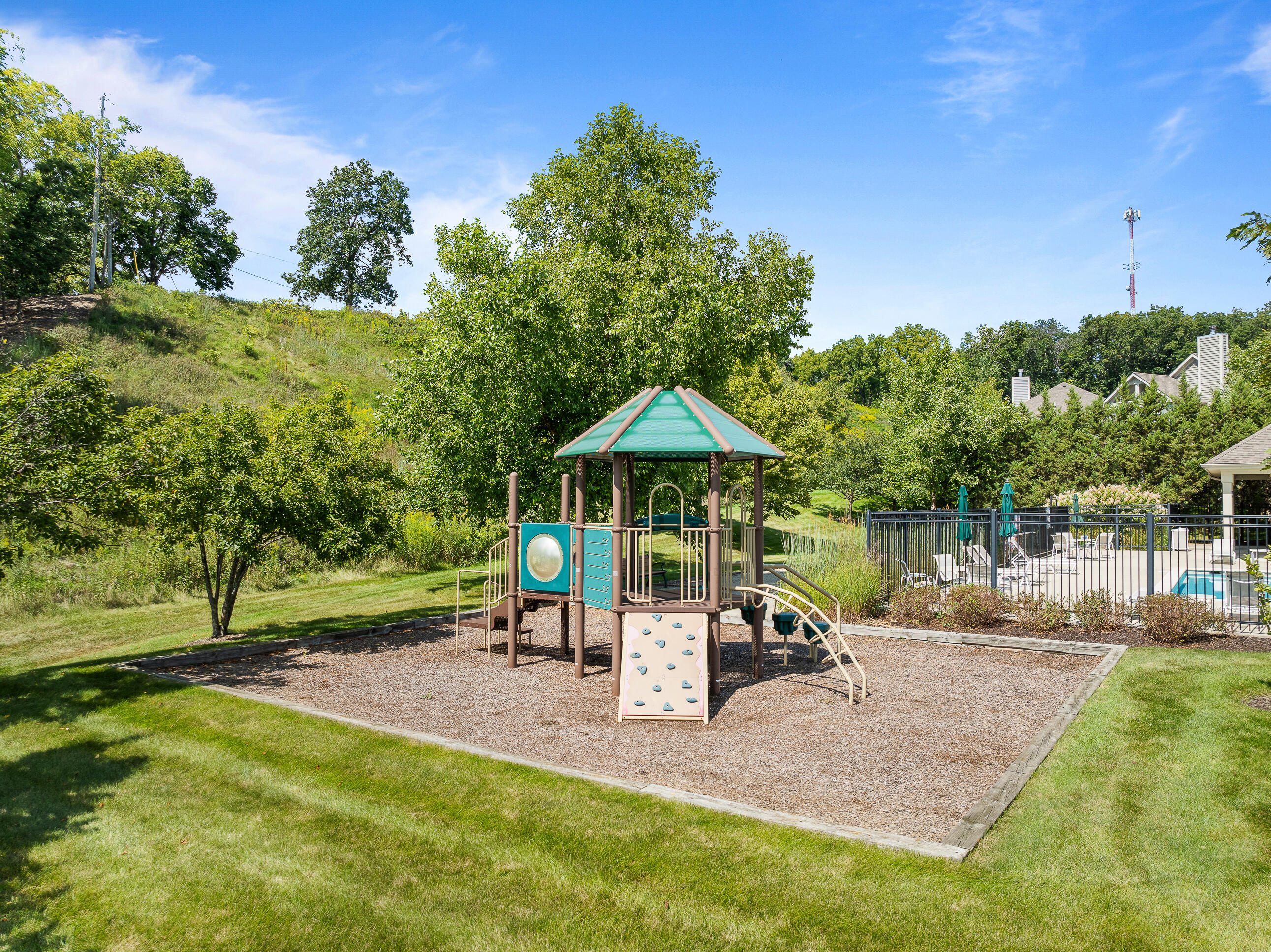 112 Lake Vista Circle Fontana, WI 53125 - Photo 43 of 48 Association Playground