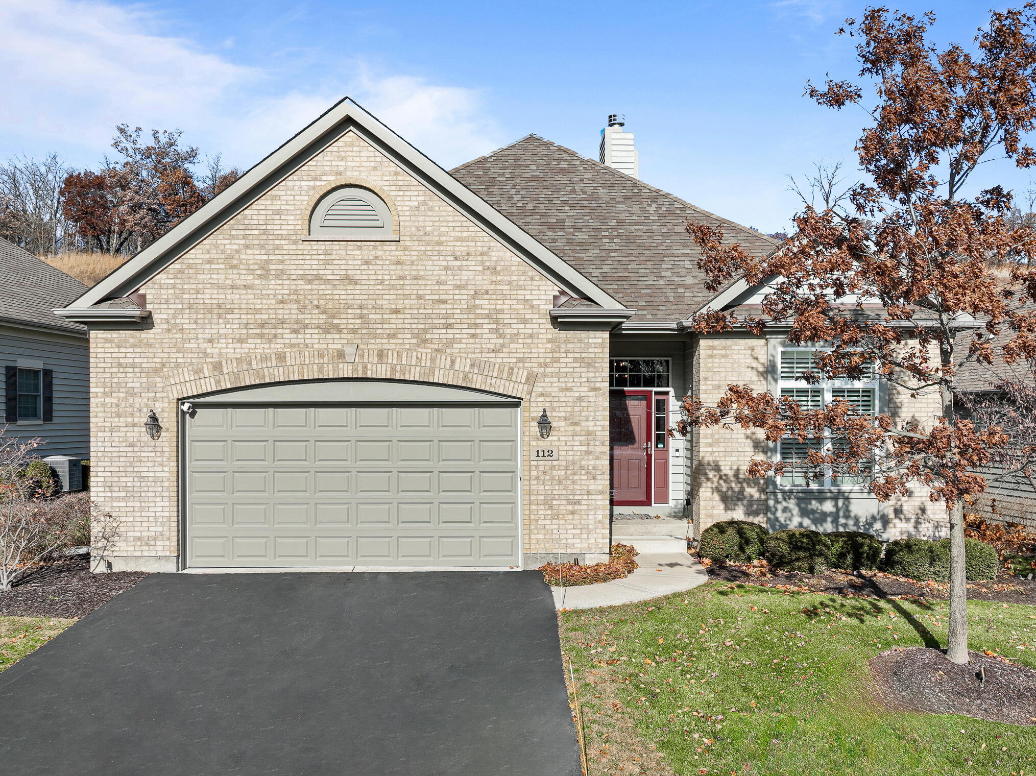 112 Lake Vista Circle Fontana, WI 53125 - Photo 45 of 48 Streetside View of Home