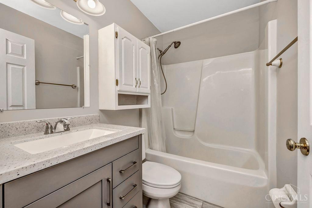 618 Fleming Road Cincinnati, OH 45231 - Photo 30 of 49 Gallery Image 30