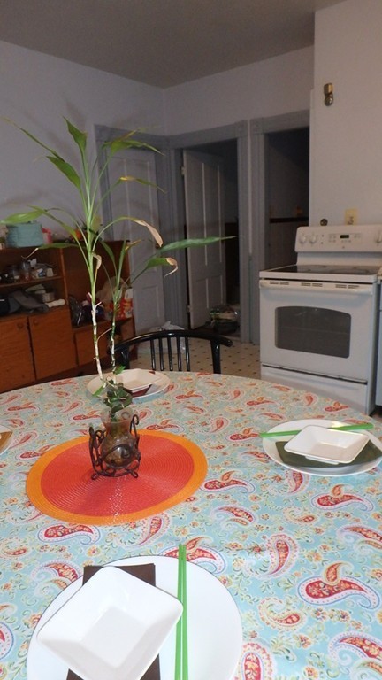 38 Russell Street Worcester, MA 01609 - Photo 13 of 25 Gallery Image 13
