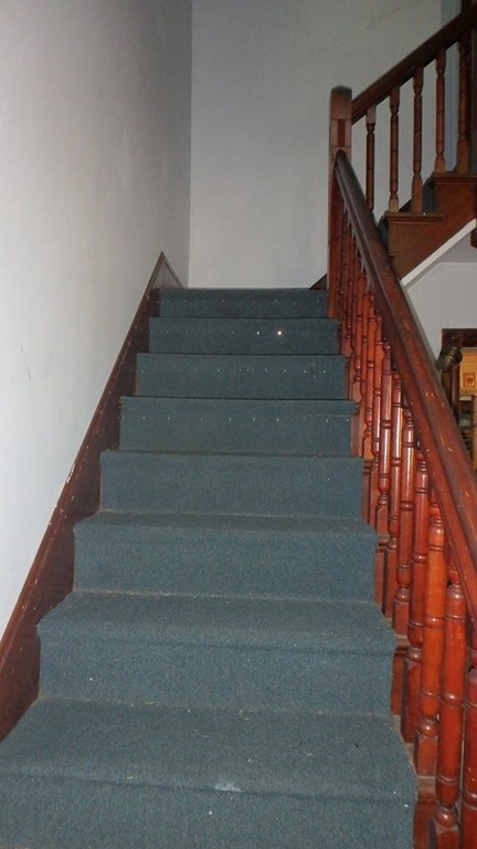 38 Russell Street Worcester, MA 01609 - Photo 5 of 25 Gallery Image 5