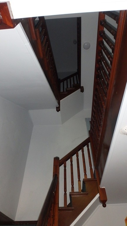 38 Russell Street Worcester, MA 01609 - Photo 6 of 25 Gallery Image 6
