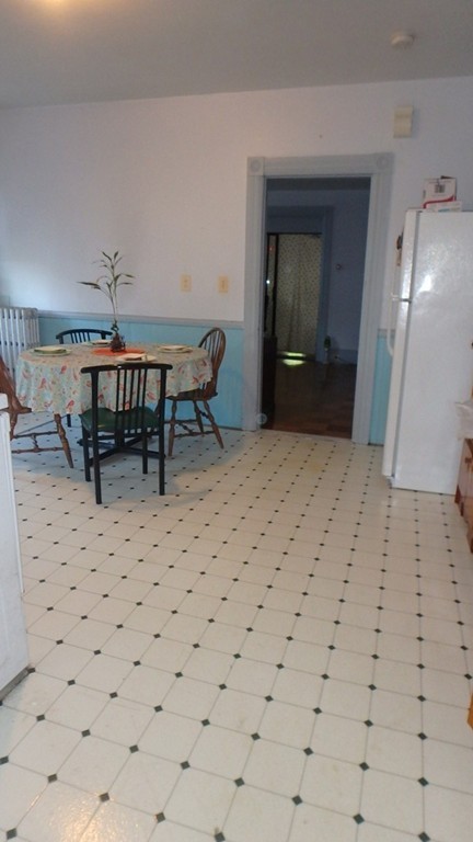 38 Russell Street Worcester, MA 01609 - Photo 10 of 25 Gallery Image 10