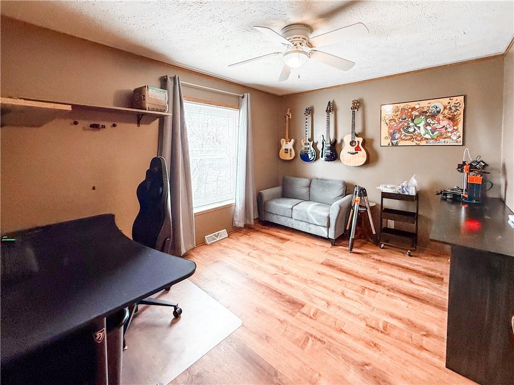 526 Northwest 1421st Road Holden, MO 64040 - Photo 13 of 23