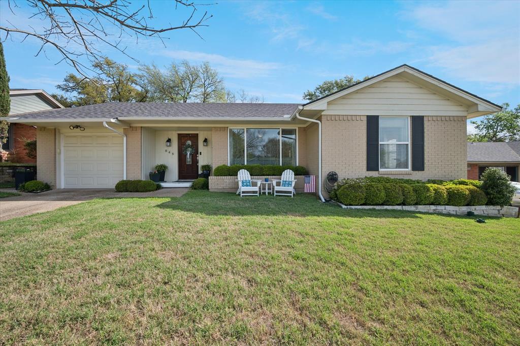 846 Peavy Road Dallas, TX 75218 - Photo 1 of 21