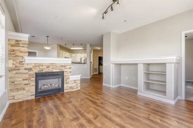 $420,000 | 10176 Park Meadows Drive, Unit 2109, Lone Tree, CO 80124