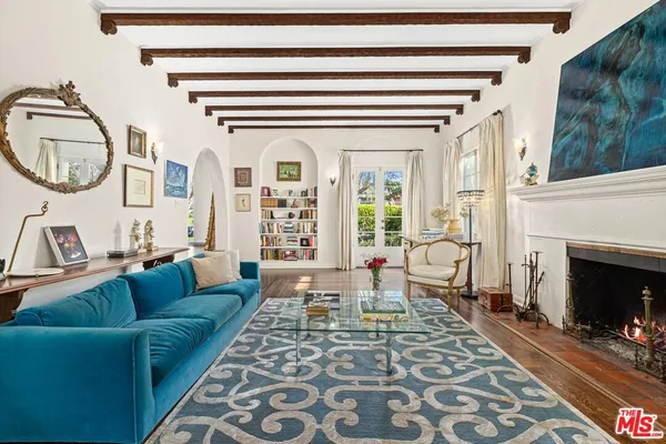 $13,700 | 537 North June Street, Los Angeles, CA 90004