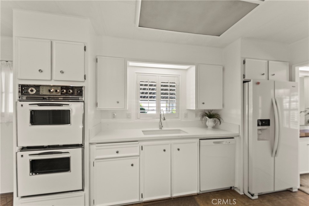 24001 Muirlands Boulevard, Unit 81 Lake Forest, CA 92630 - Photo 5 of 24