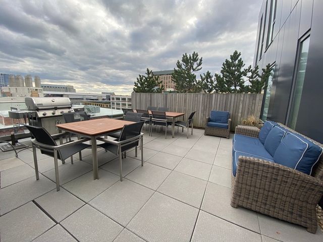 $661,250 | 346 Congress Street, Unit 510, Boston, MA 02210