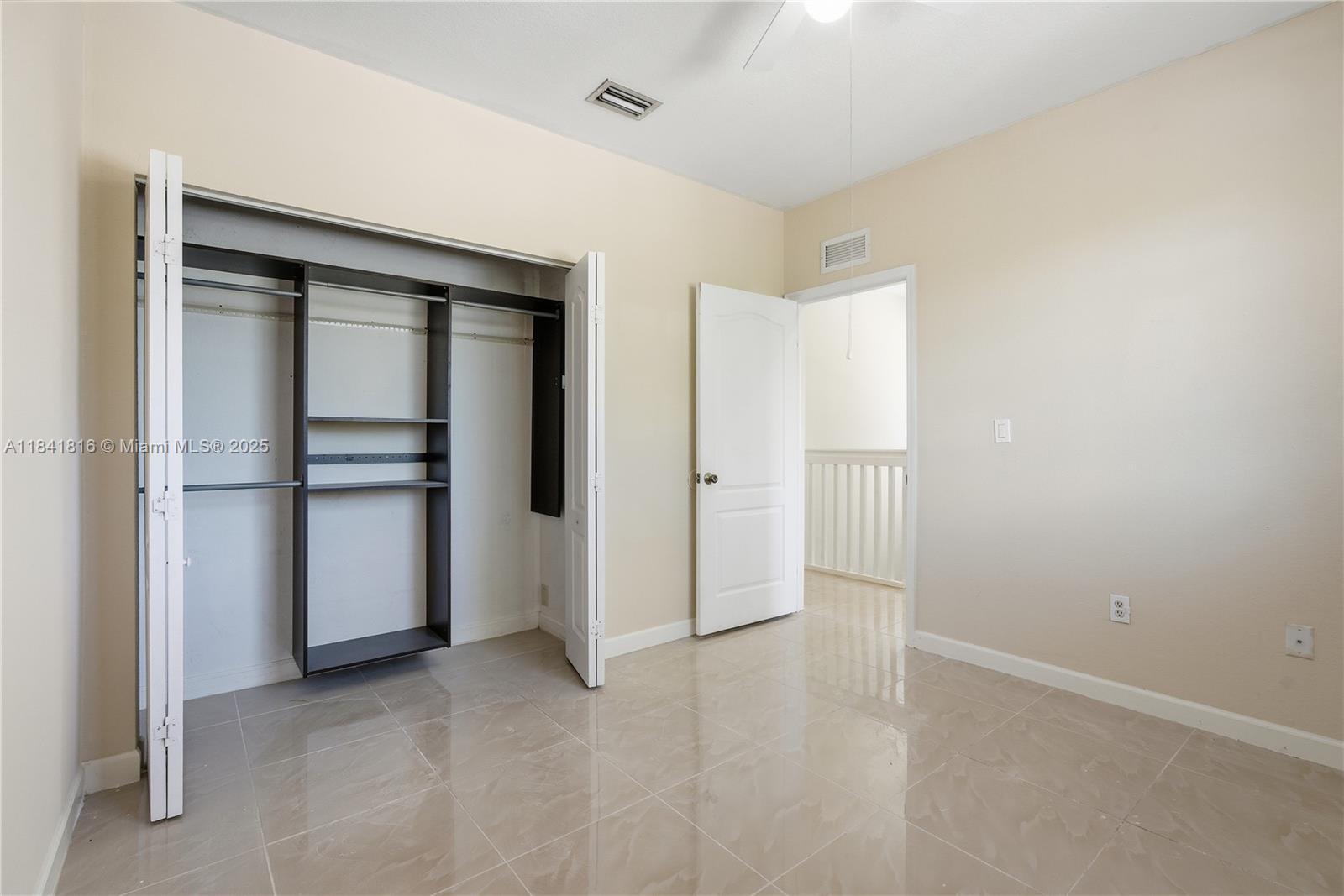21460 Southwest 85th Passage Cutler Bay, FL 33189 - Photo 12 of 20