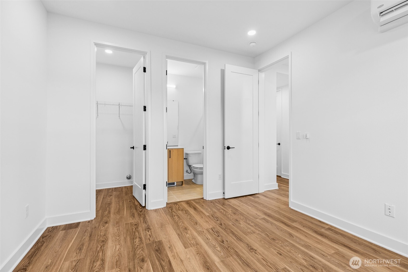 18805 99th Court Northeast, Unit D Bothell, WA 98011 - Photo 31 of 37