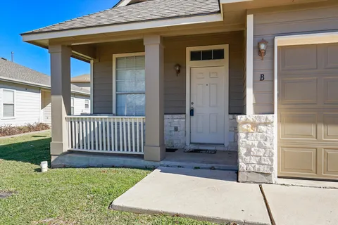 $1,650 | 2858 Southampton Way, Unit B, Round Rock, TX 78664