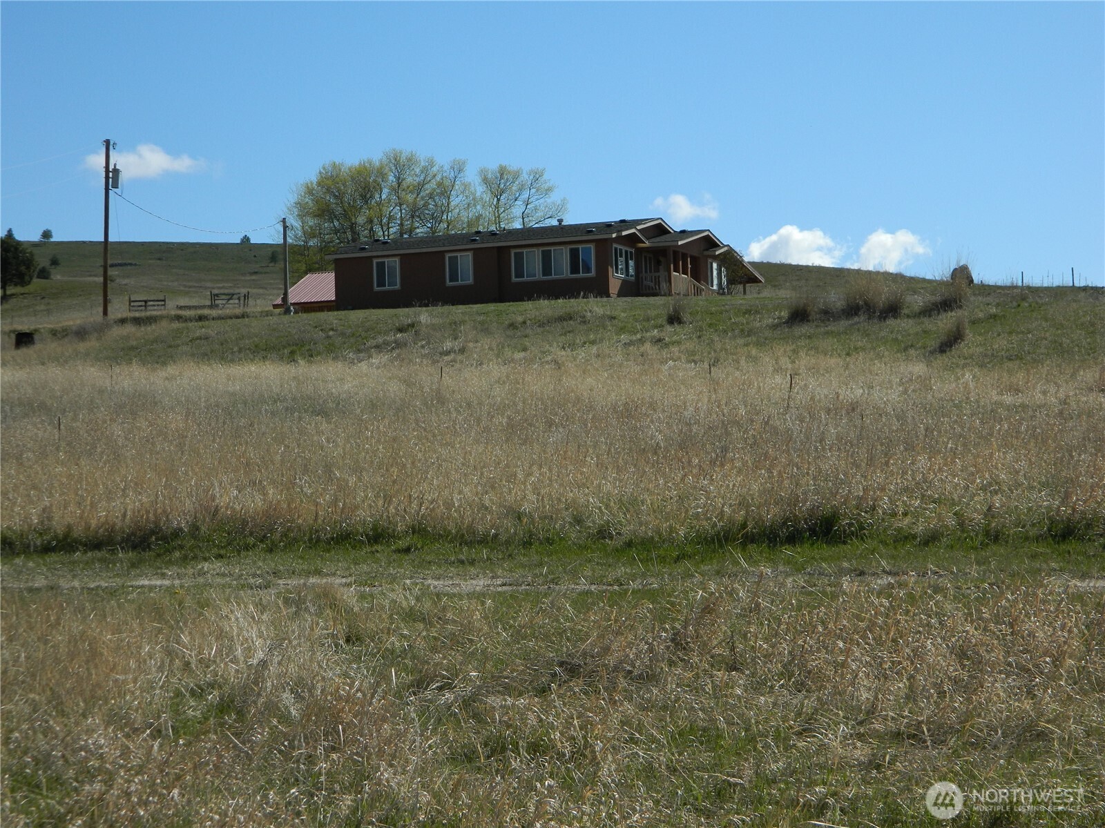 100 Summer Tonasket, WA 98855 - Photo 7 of 30