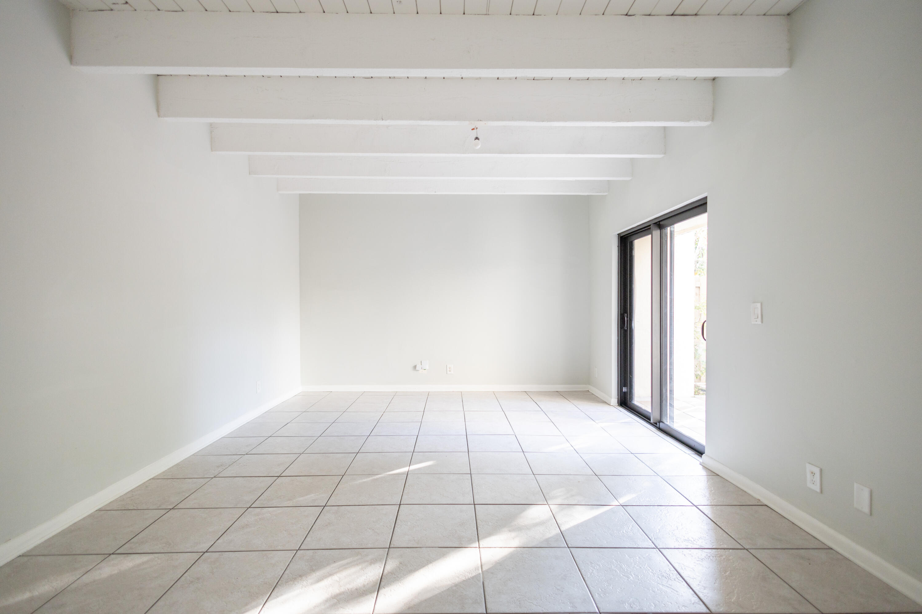 1640 Shaker Circle Wellington, FL 33414 - Photo 5 of 14 a view of an empty room and window
