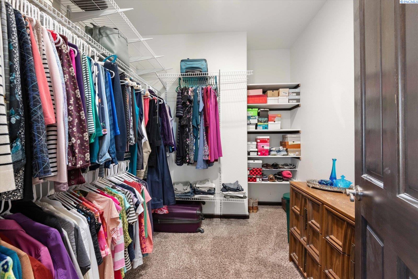 17538 South Fairview Loop Kennewick, WA 99338 - Photo 18 of 47 Gallery Image 18