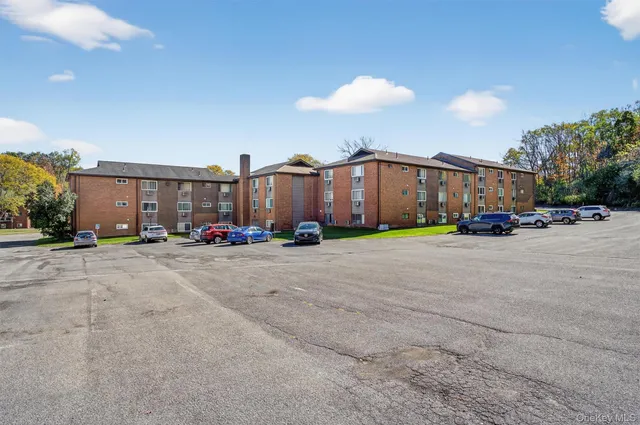 $245,000 | 46 Tanager Road, Unit 4604, Monroe, NY 10950