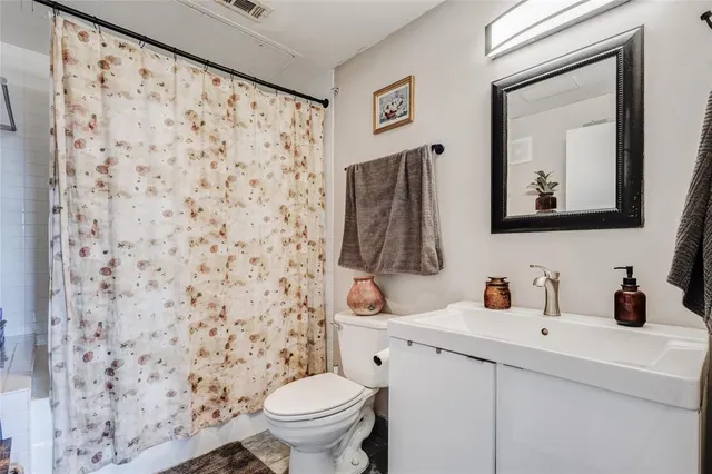 $225,000 | 1111 South Akard Street, Unit 303, Dallas, TX 75215