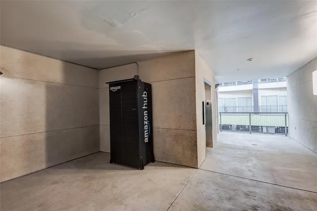 $225,000 | 1111 South Akard Street, Unit 303, Dallas, TX 75215