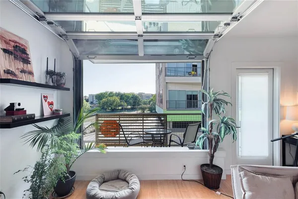 $225,000 | 1111 South Akard Street, Unit 303, Dallas, TX 75215