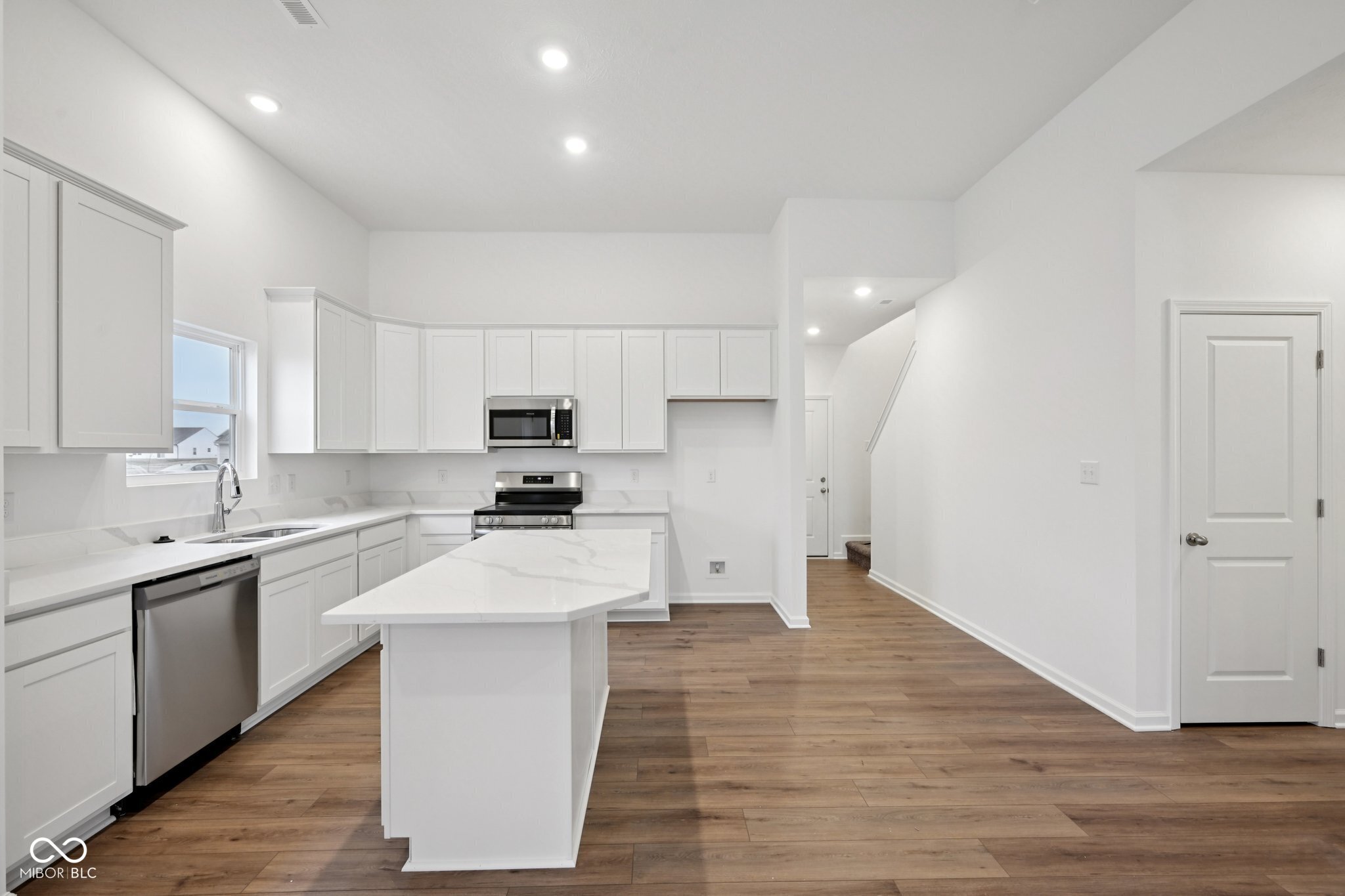 8149 Camellia Lane Pendleton, IN 46064 - Photo 12 of 37