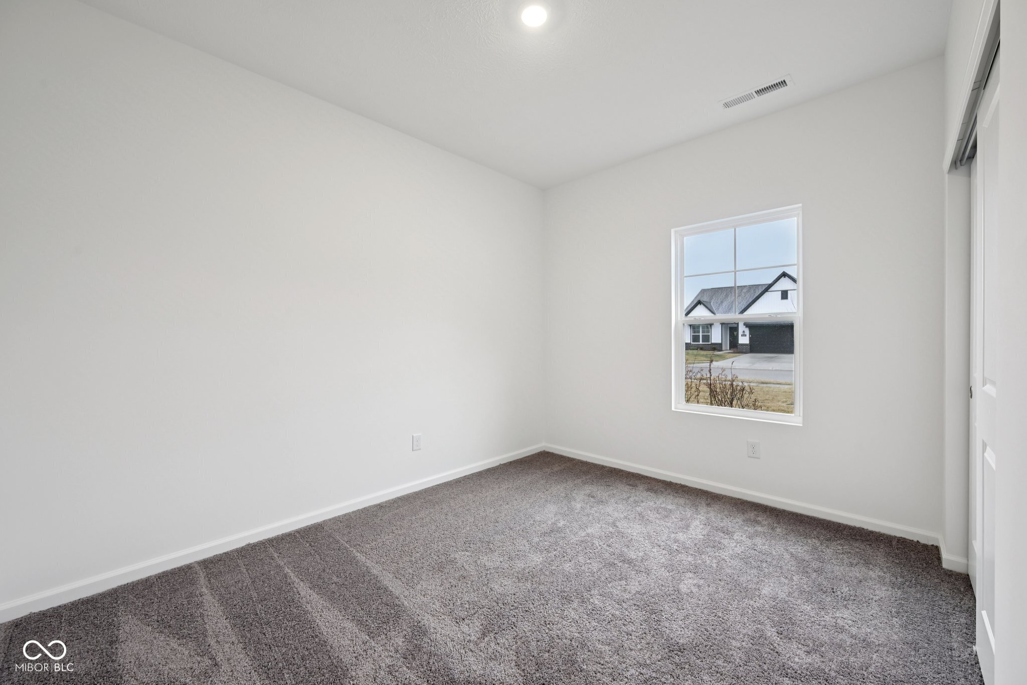 8149 Camellia Lane Pendleton, IN 46064 - Photo 15 of 37