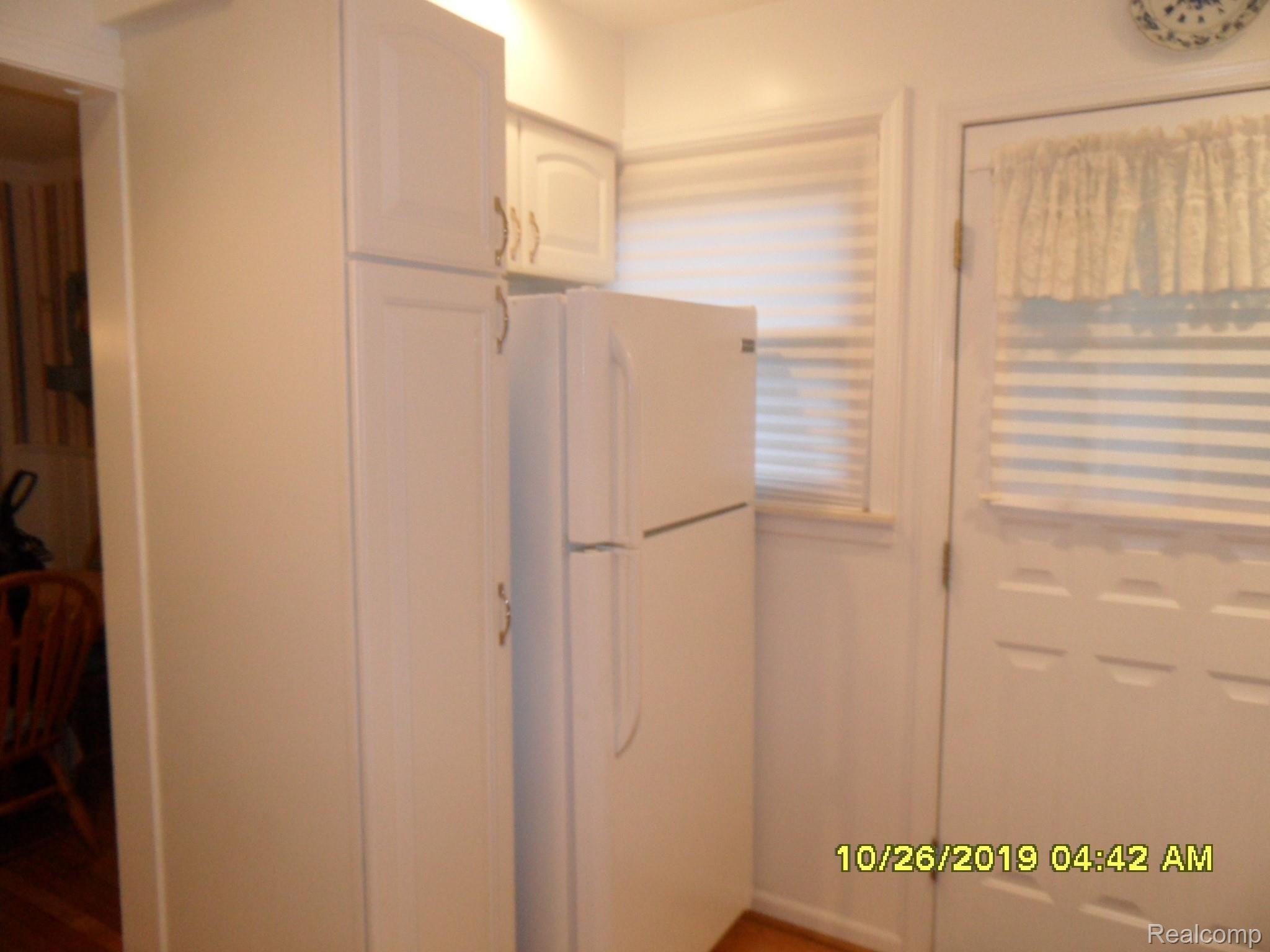 283 Riverside Drive Clinton Township, MI 48036 - Photo 13 of 29 SAM_0354.JPG