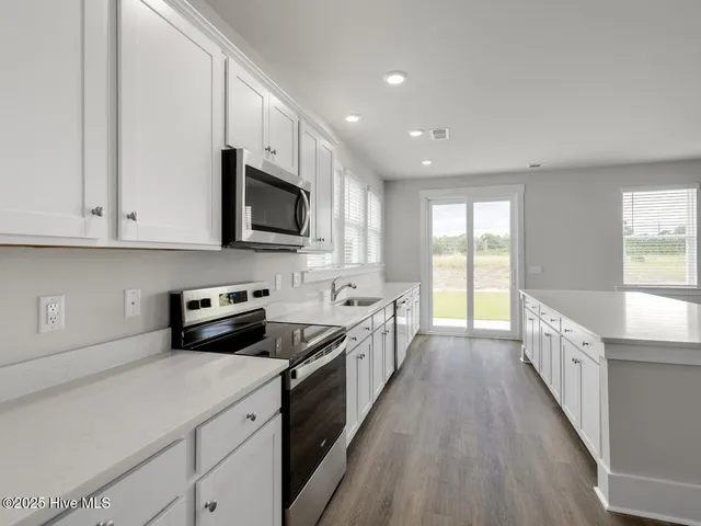 $401,740 | 238 Surfside Lndg Boulevard, Unit LOT 44, Hubert, NC 28539