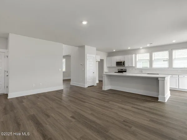 $403,740 | 238 Surfside Lndg Boulevard, Unit LOT 44, Hubert, NC 28539