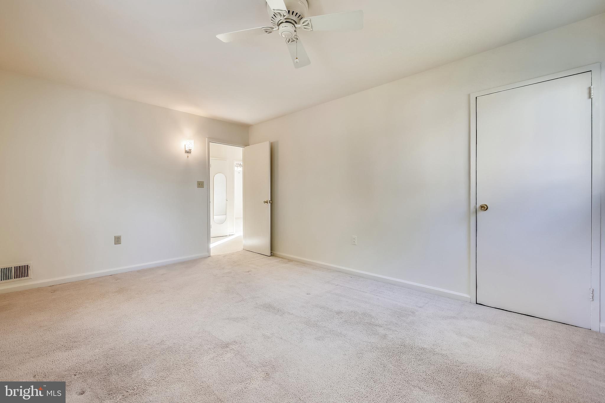 12901 Neola Road Silver Spring, MD 20906 - Photo 14 of 32 Bedroom