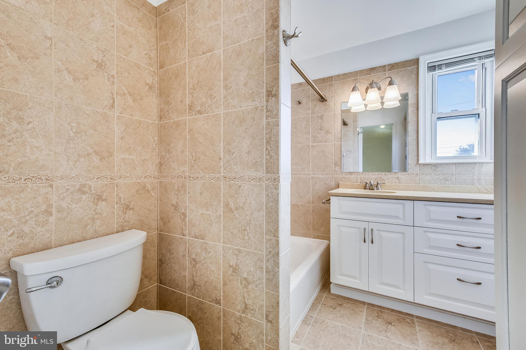 12901 Neola Road Silver Spring, MD 20906 - Photo 23 of 32 Bath