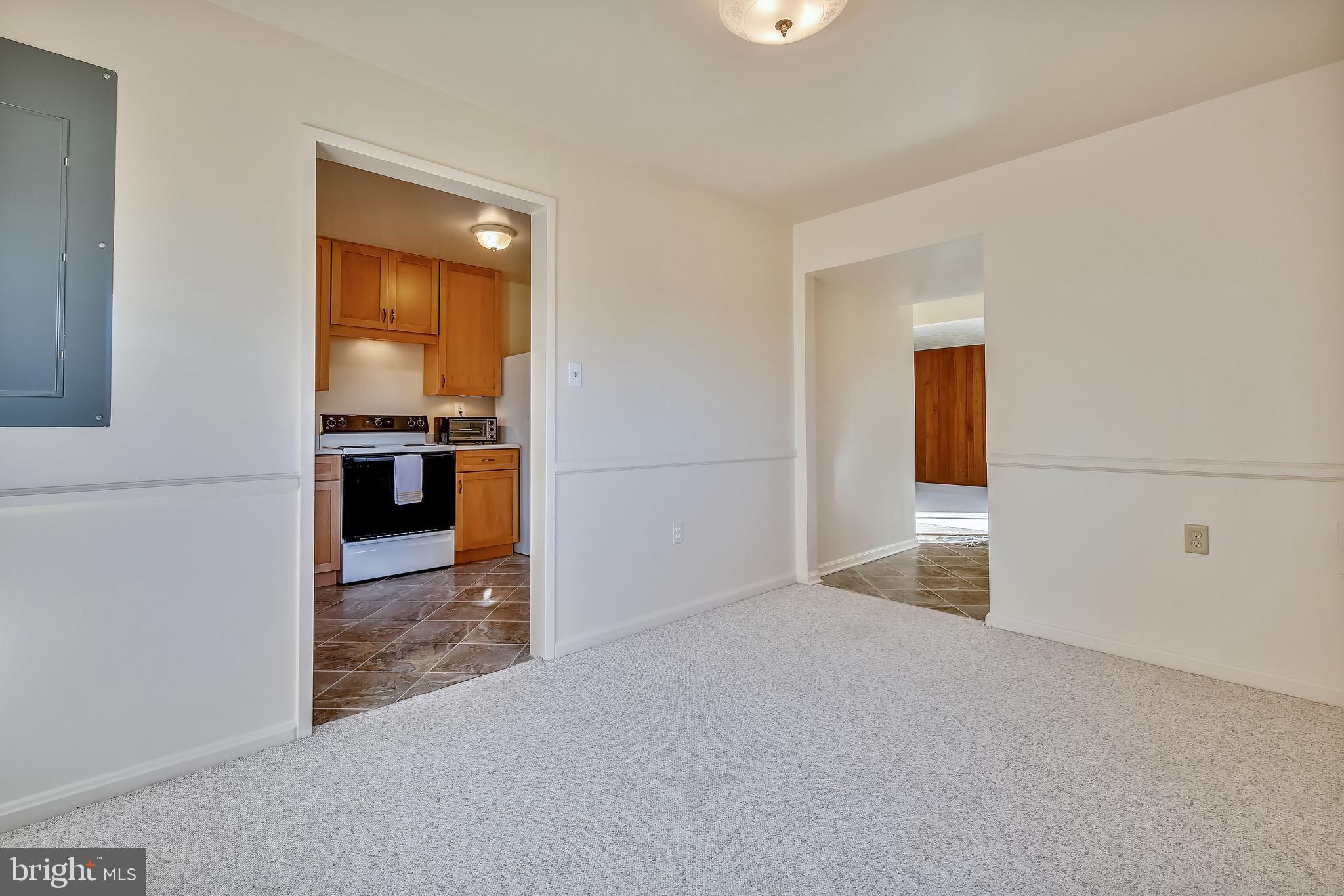 12901 Neola Road Silver Spring, MD 20906 - Photo 10 of 32 Dining Room