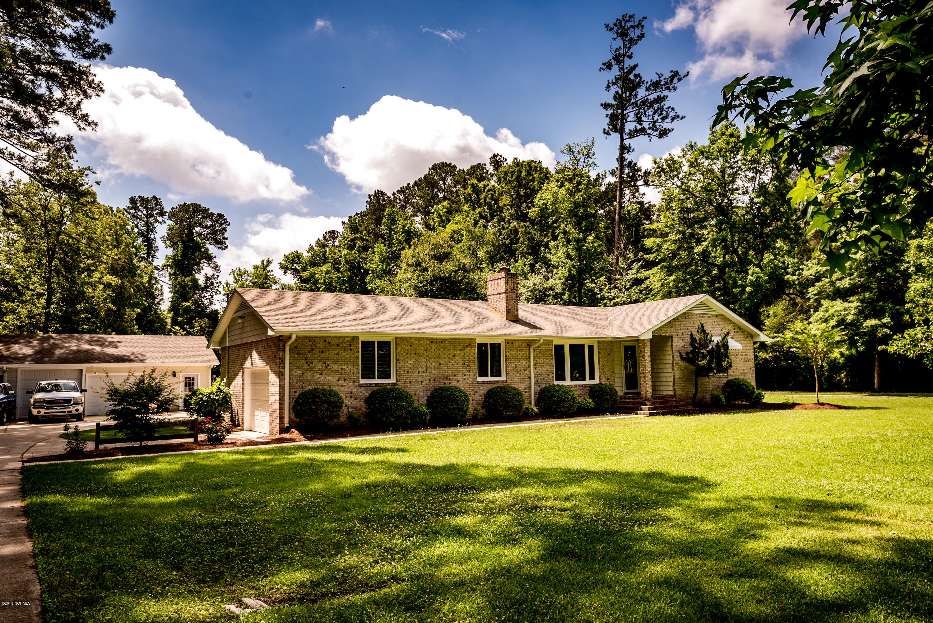 211 Fort Road New Bern, NC 28560 - Photo 28 of 35 211 Fort Road