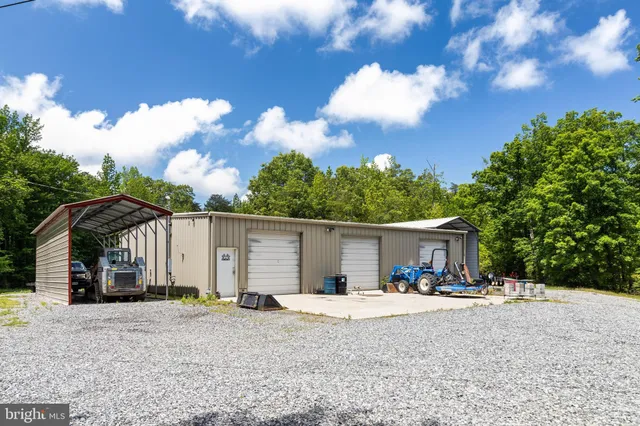 $855,000 | 17397 Rosiers Creek Lane, King George, VA 22485