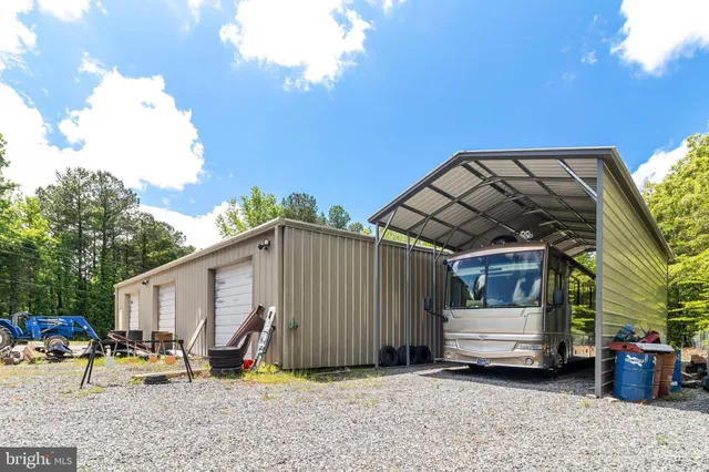 $855,000 | 17397 Rosiers Creek Lane, King George, VA 22485