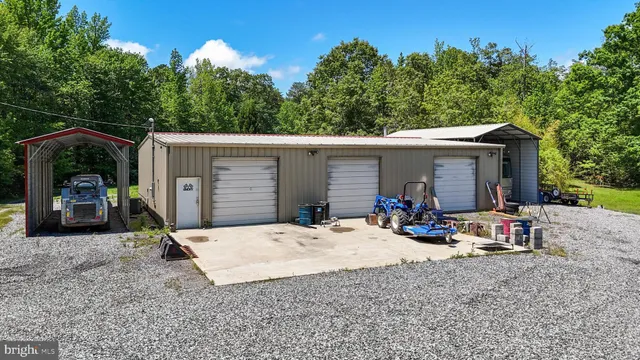 $855,000 | 17397 Rosiers Creek Lane, King George, VA 22485